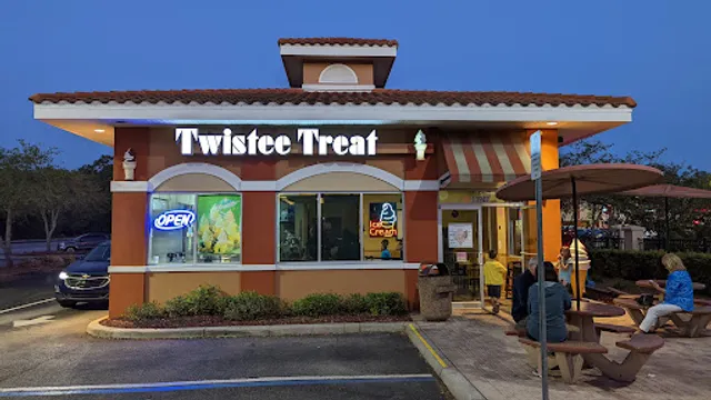 Twistee Treat Of Lake Buena Vista