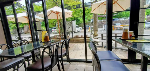 Babil Cafe & Restaurant