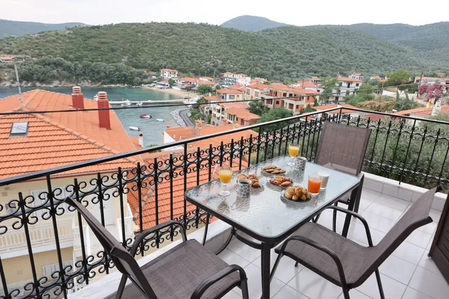 Island Boutique Apartments