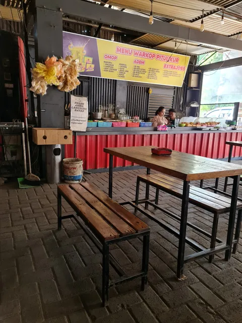 Warkop Pitu Likur