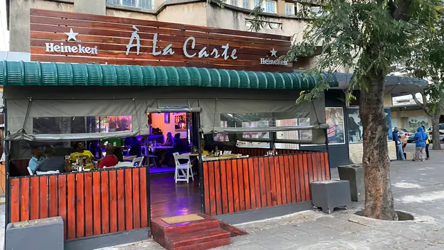 À La Carte Restaurante e Bar