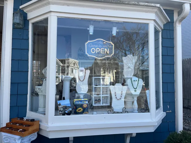 Seaside Boutique and Beads