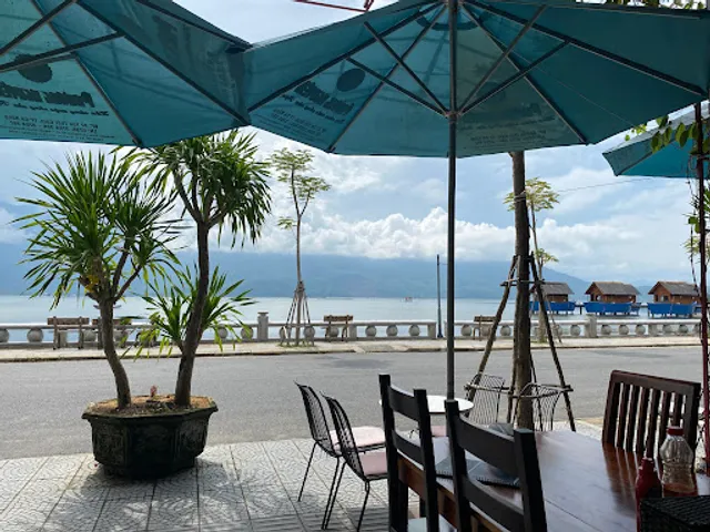 The Lagoon Cafeteria