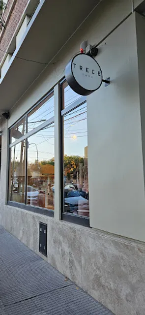 Trece Café