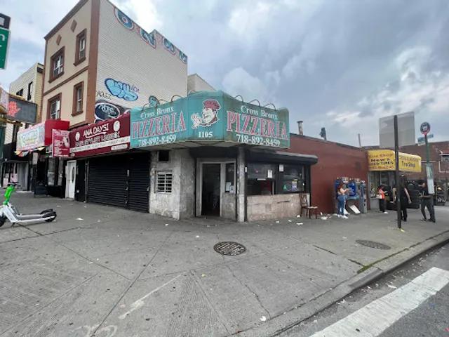 Cross Bronx Pizzeria