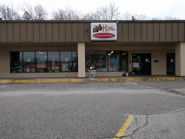 Klassy Klutter Indoor Flea Market