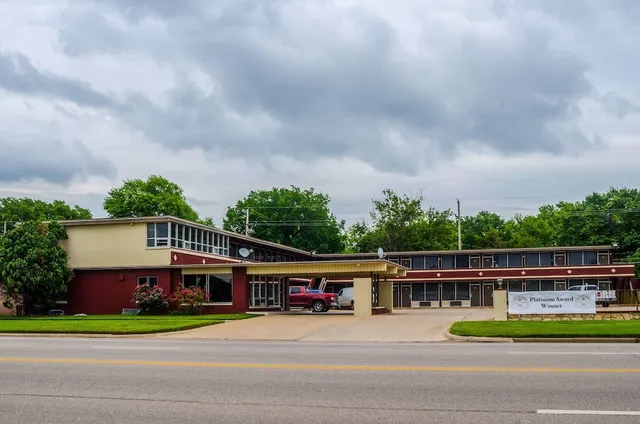 Econo Lodge Winfield
