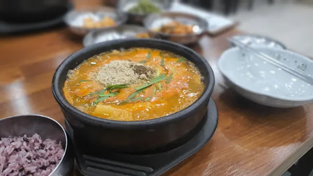 본가어탕 달동점