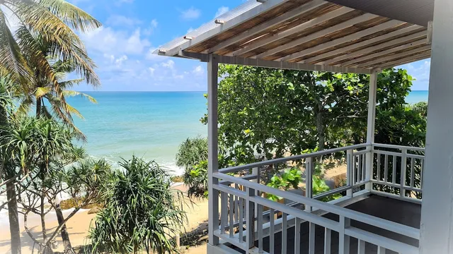 Moonlight Bay Resort