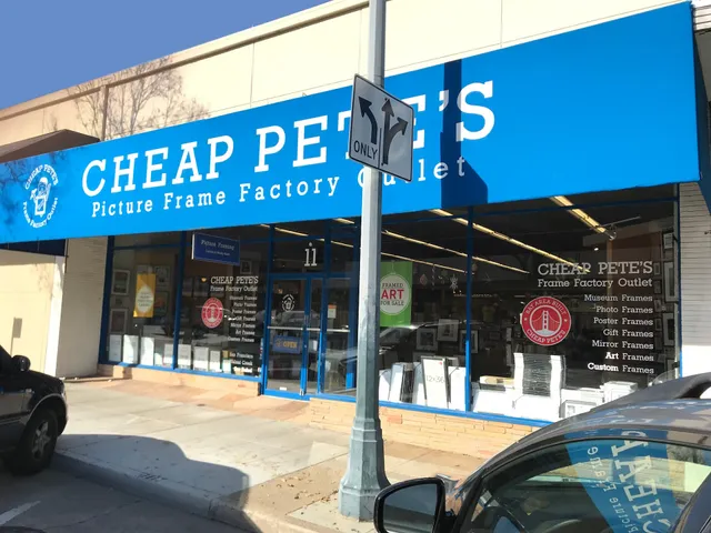Cheap Pete's Photos & Frames