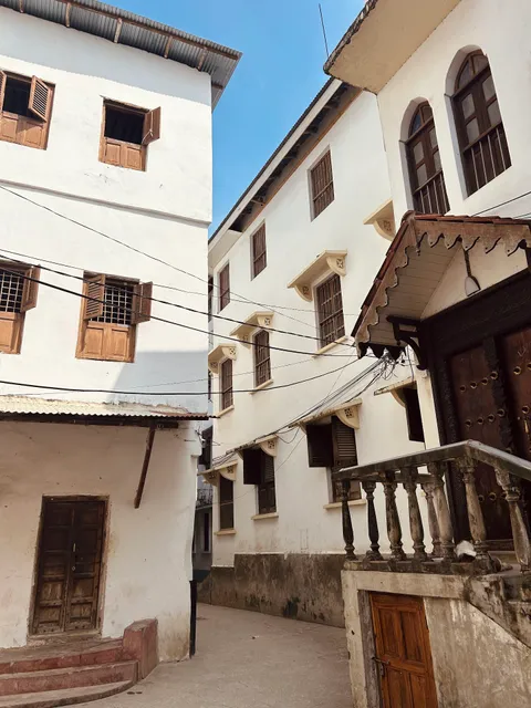 Nashu House Stone Town