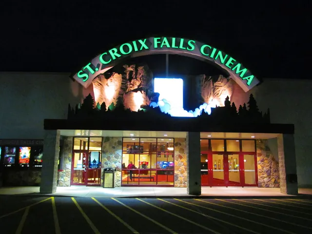 St Croix Falls Cinema