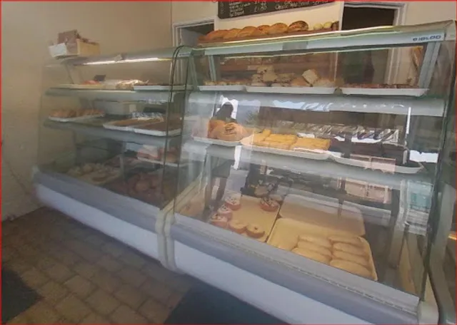 Burt's Bakery Seaford