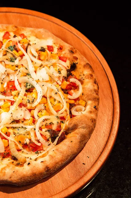 La Bella Donna Pizzaria