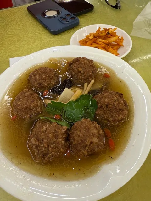 Sandelong Restaurant