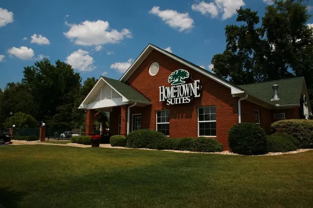 InTown Suites Extended Stay Auburn AL - Auburn University