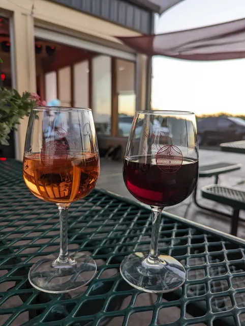 Elysium Botanicals Wines and Vineyard