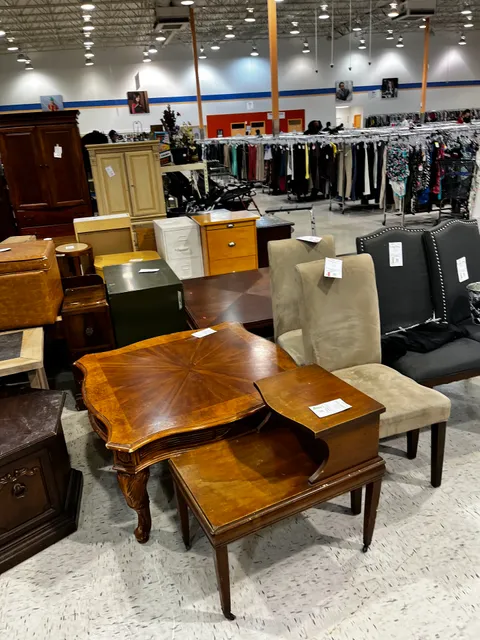 Stone Mountain Square