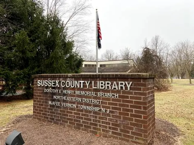 Sussex County Library- Dorothy Henry Branch