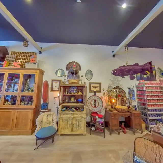 Out of the Blue Antiques