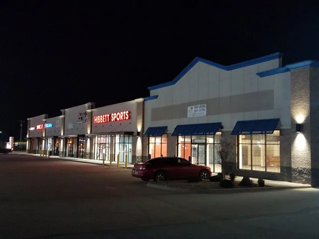 Shoppes on the Creek