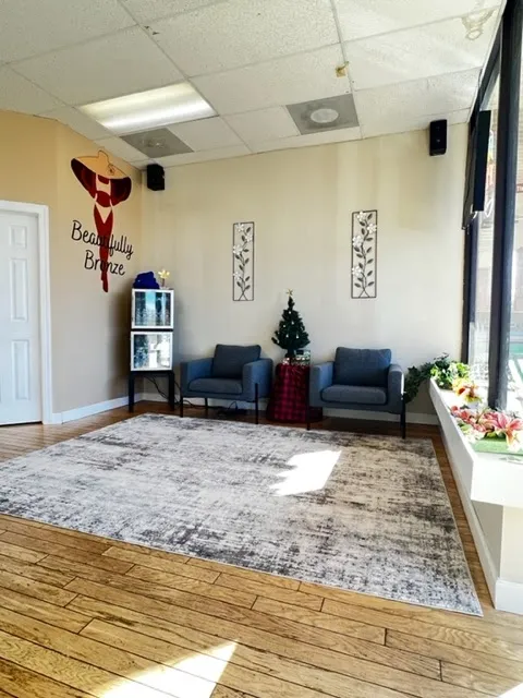 Beautifully Bronze Tanning