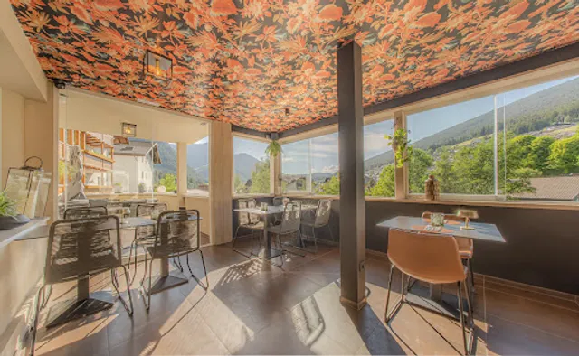 Turonda | pizza · bistrot · drinks