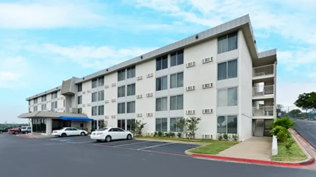 Motel 6 Fort Worth, TX - Downtown East