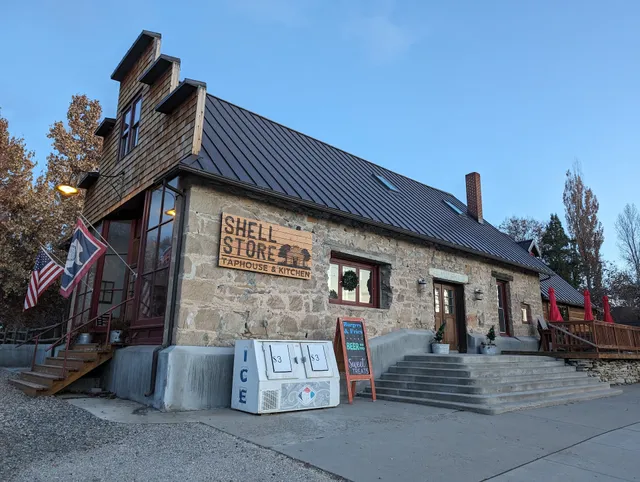 Old Shell Store - Kitchen & Taphouse