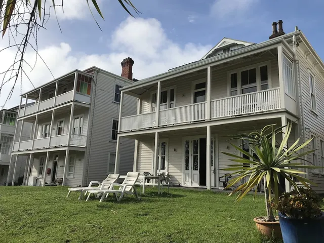 Verandahs Parkside Lodge