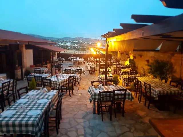 Taverna Eparxiaki