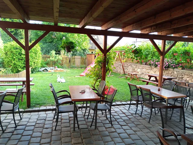 EXCALIBUR – restaurace & penzion