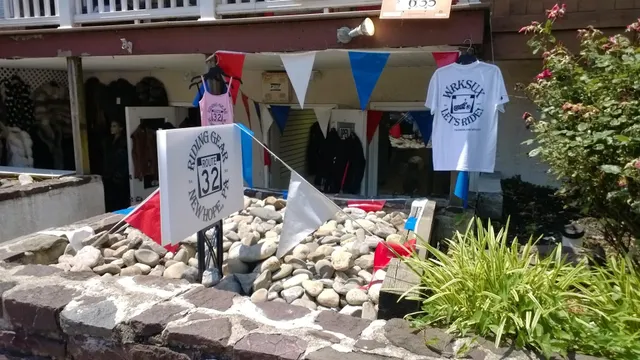 Route 32 Riding Gear