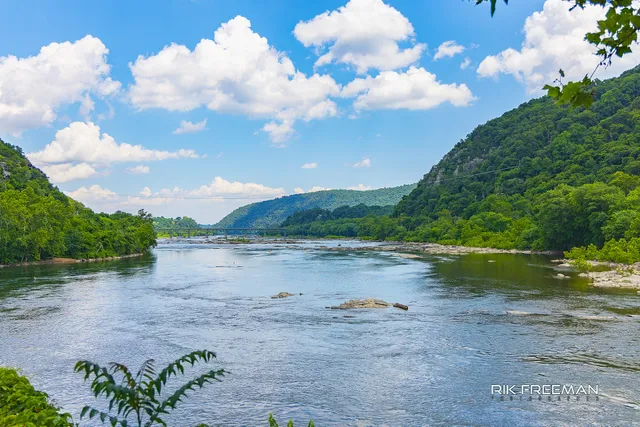 The Point at the Rivers