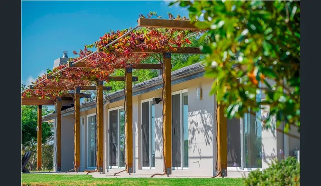 Up & Away Braeside Mountain