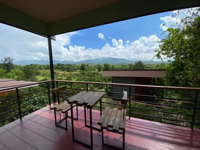 Check In Doi Tao Cafe’ & Resort