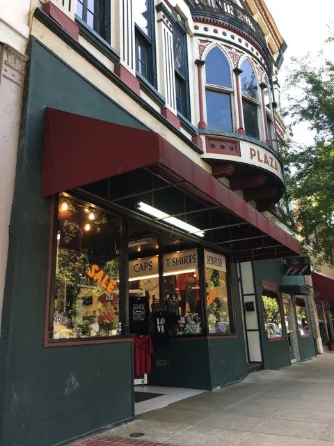 Hot Springs Souvenirs & Gifts