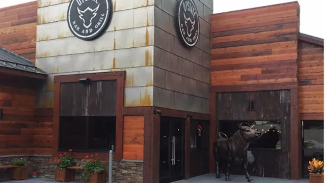 Upstate Bar and Grill