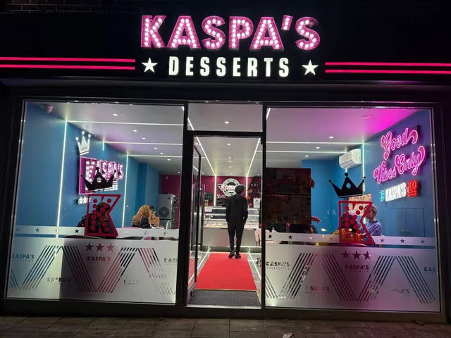 Kaspa's Bristol Straits Parade