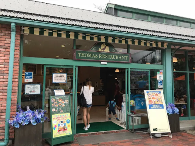 Thomas Restaurant