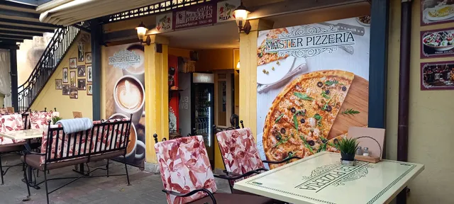 Pizzeria "MASTER"