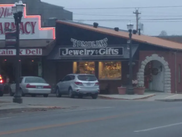 Tomblin's Jewelry & Gifts