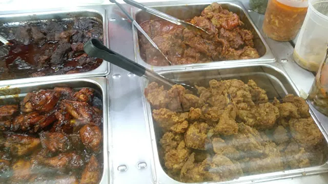 Golden Krust Caribbean Restaurant