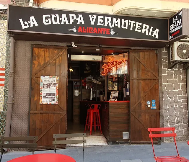 La Guapa Vermutería