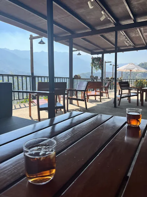 Hiên Homestay,Coffee & Restaurant