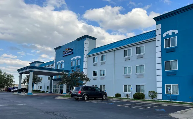 Baymont by Wyndham Litchfield