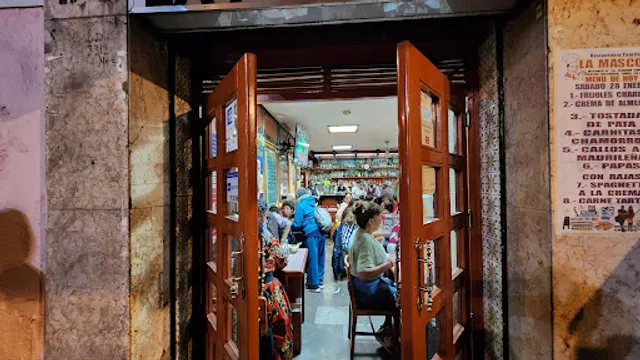 Salon Familiar La Mascota Cantina