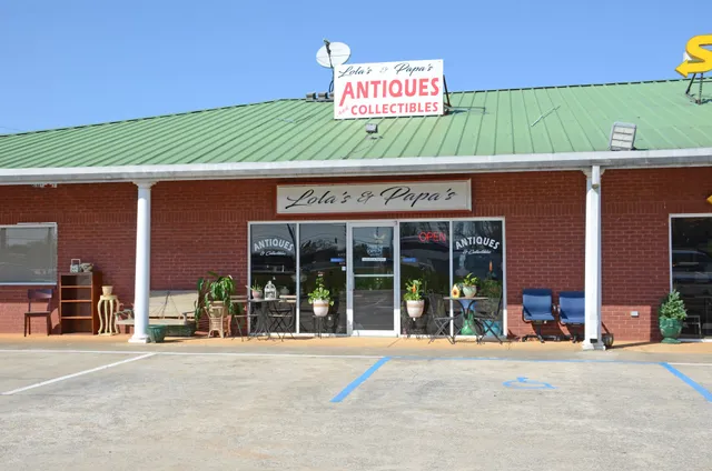 Lola's and Papa's Antiques and Collectibles