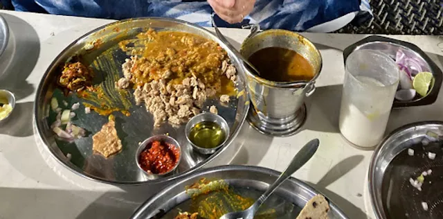 Abu Dal Bati Chharodi