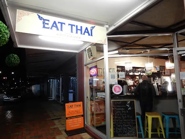 EAT THAI RESTAURANT